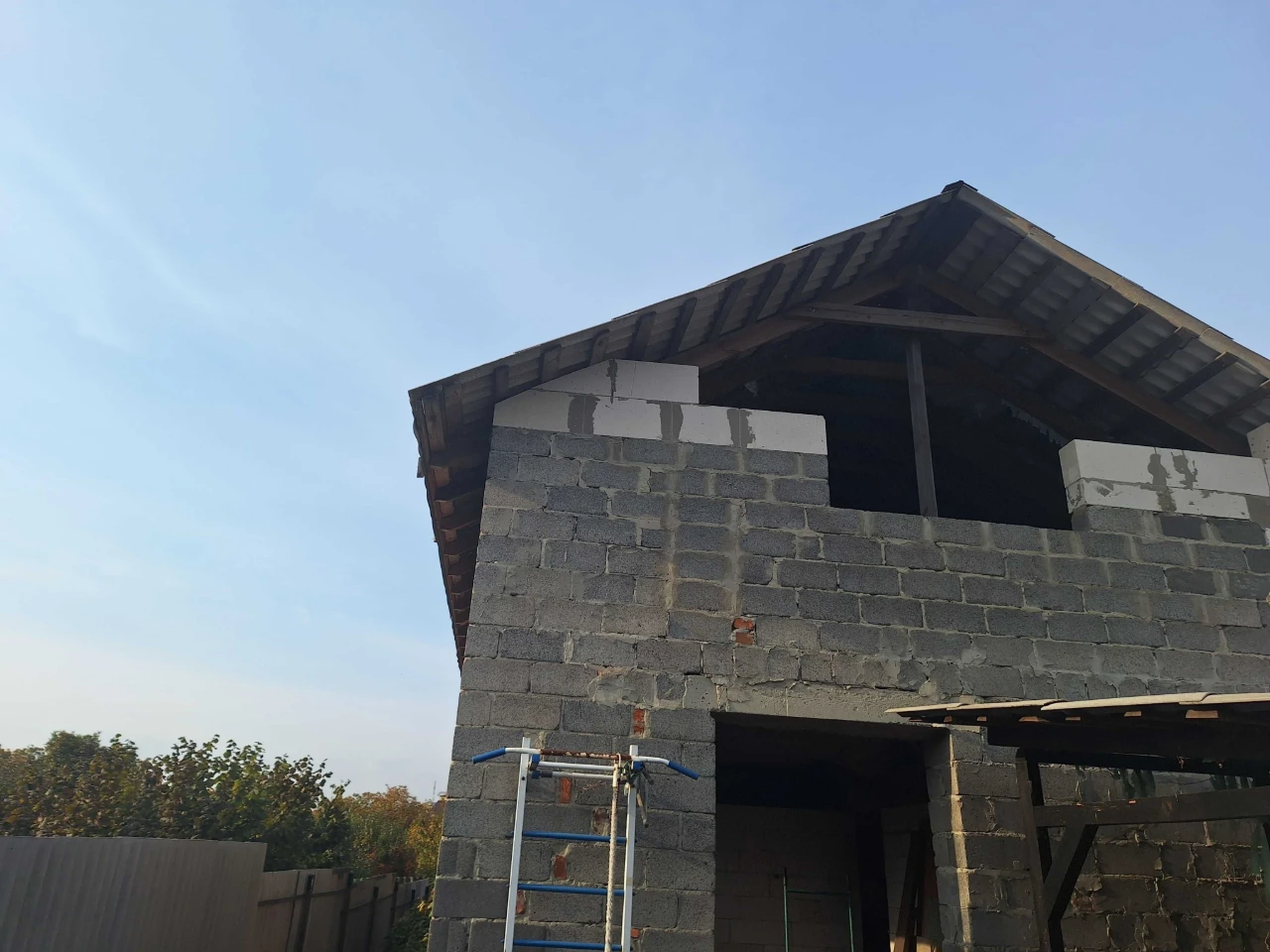 Продам 1/2 дома Новозападний р-н, вул. В. Нестайка