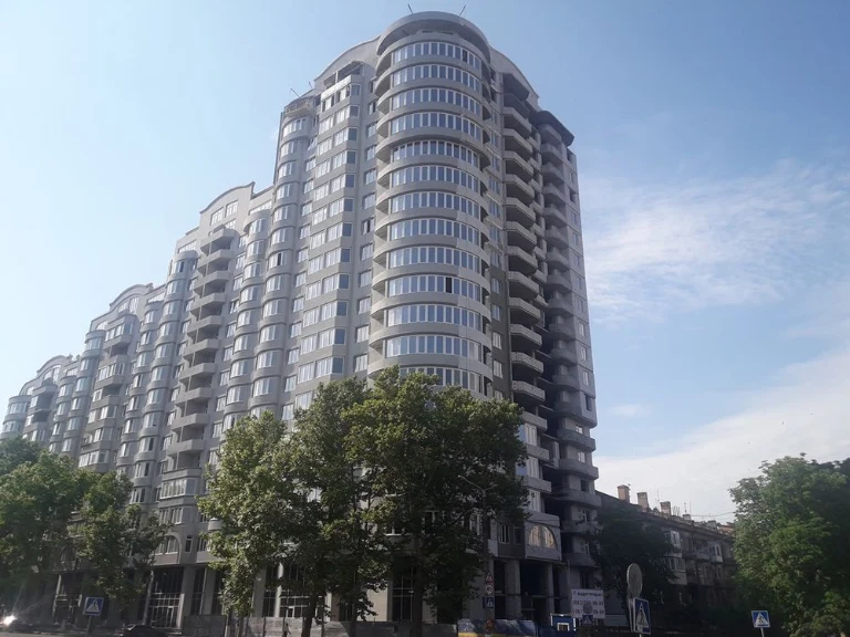 Apartment in Residence Complex Admiral