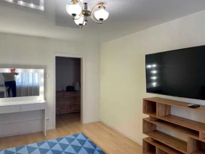 Apartment. Oleń Pčilky Street, Kyiv