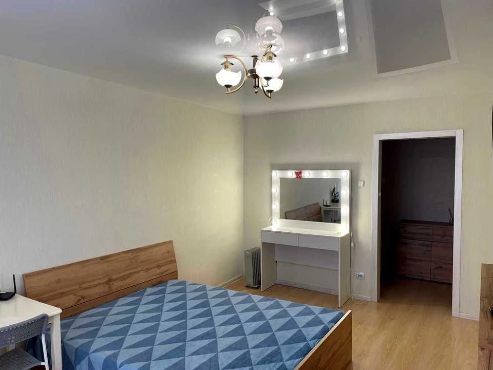 Apartment. Oleń Pčilky Street, Kyiv