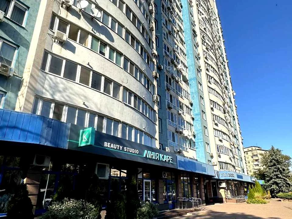 Apartment. Aviakonstruktora Igor Sikirsky Street, Kyiv