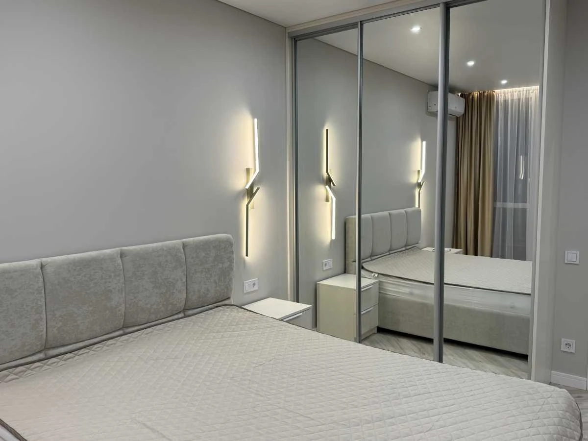 Rent 1-bedroom apartment 45 sq m, Krystev family street, 2
