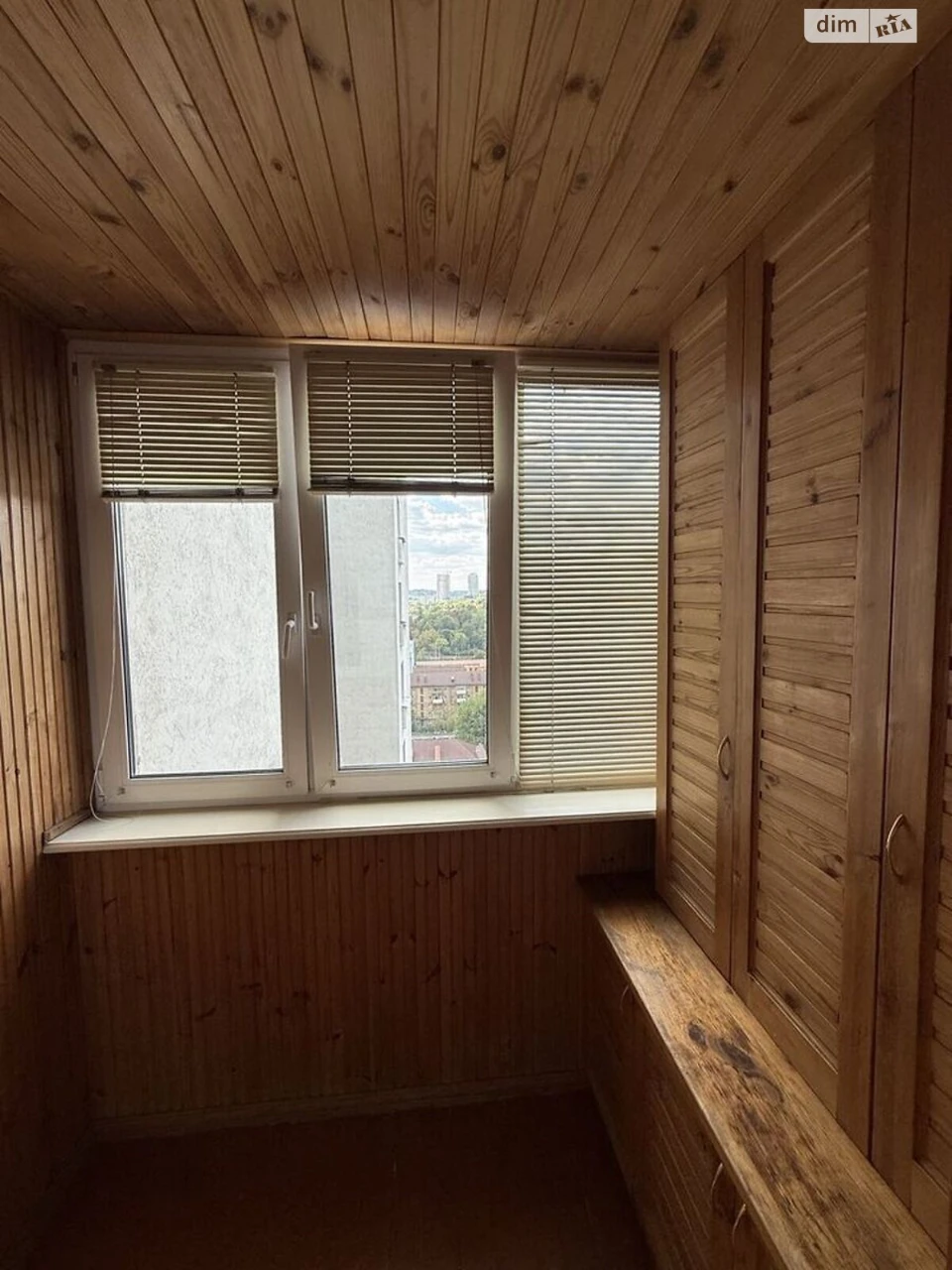 Long-Term Rental Apartment, Holosiiv