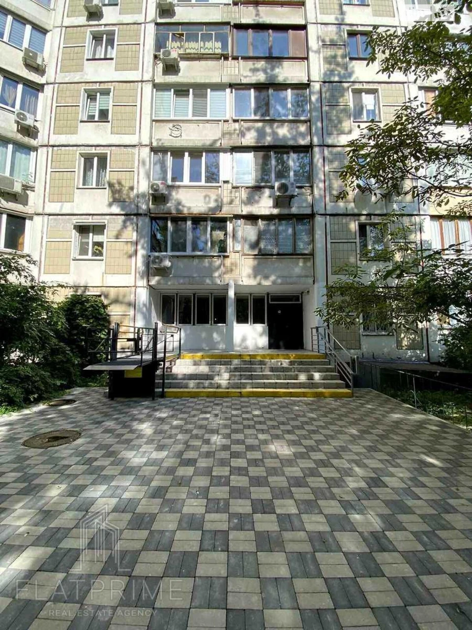 Продаж Квартира Харківський Масив