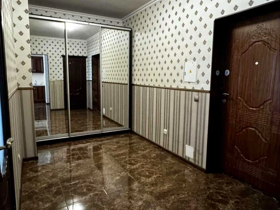 Квартира. Київ, вулиця Драгоманова