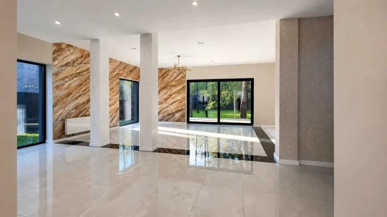 New house 243 sq m, premium renovation, 10 acres. Documents