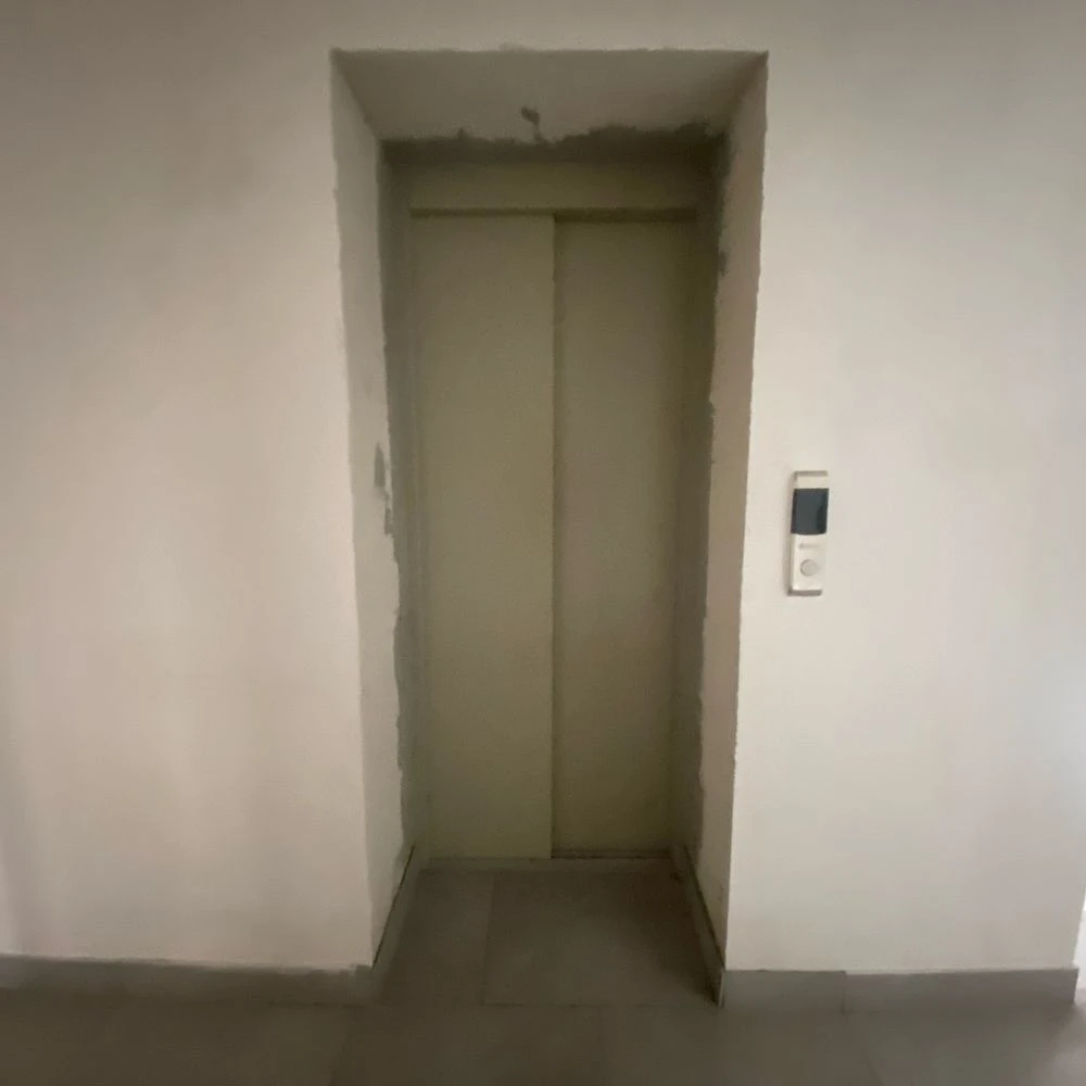 For Sale: Ready-to-use one-bedroom apartment!