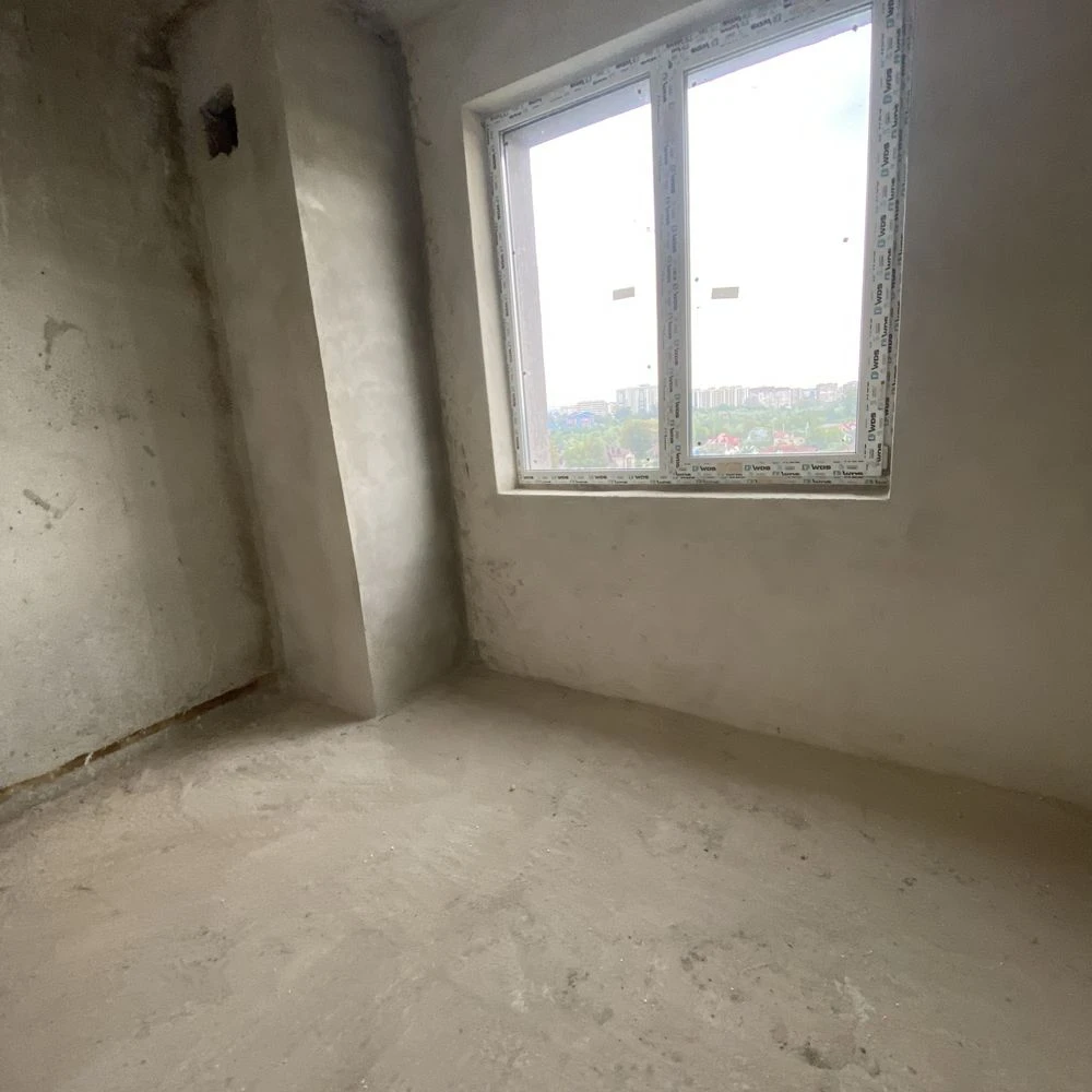 For Sale: Ready-to-use one-bedroom apartment!