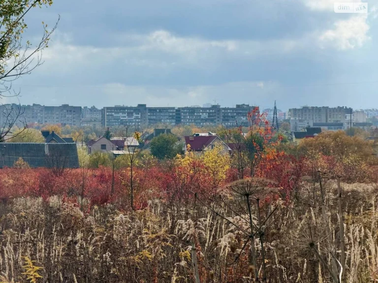 Продаж земельної ділянки під житлову забудову