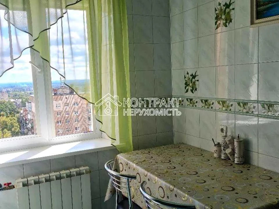 Apartment. Kharkiv, Poltava Highway, Street
