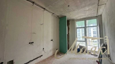 Sale of a 2-room apartment with partial renovation 68 m² in the residential complex It