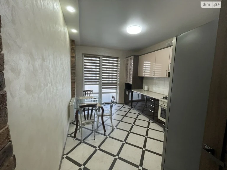 Long-Term Rental Apartment Holosko