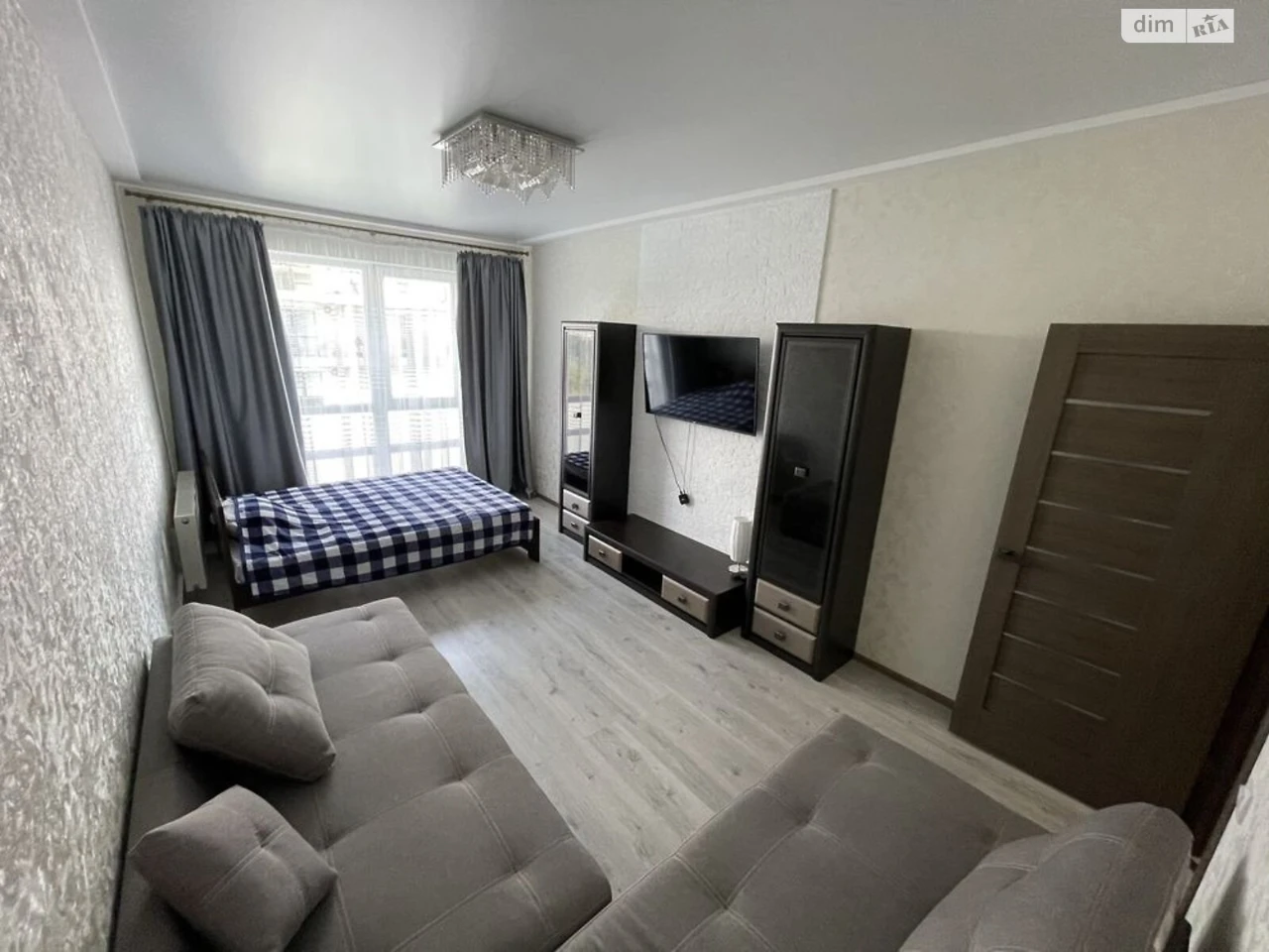 Long-Term Rental Apartment Holosko