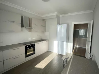 Apartment. Kyiv, Beryeste district.