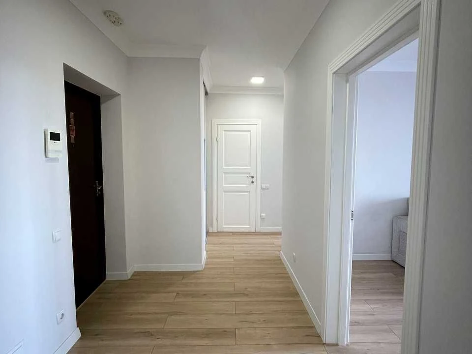 Apartment. Kyiv, Beryeste district.