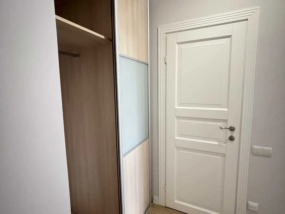 Apartment. Kyiv, Beryeste district.