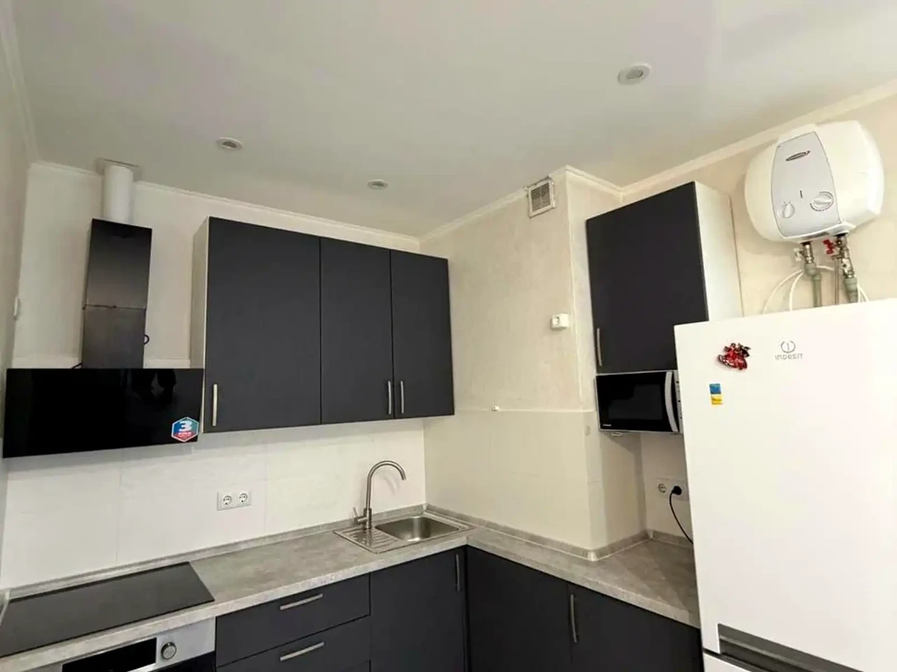 Rent 1-bedroom apartment 45 sq m, 11/13 floor