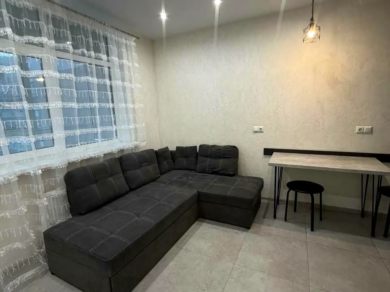 Rent 1-bedroom apartment 45 sq m, 11/13 floor
