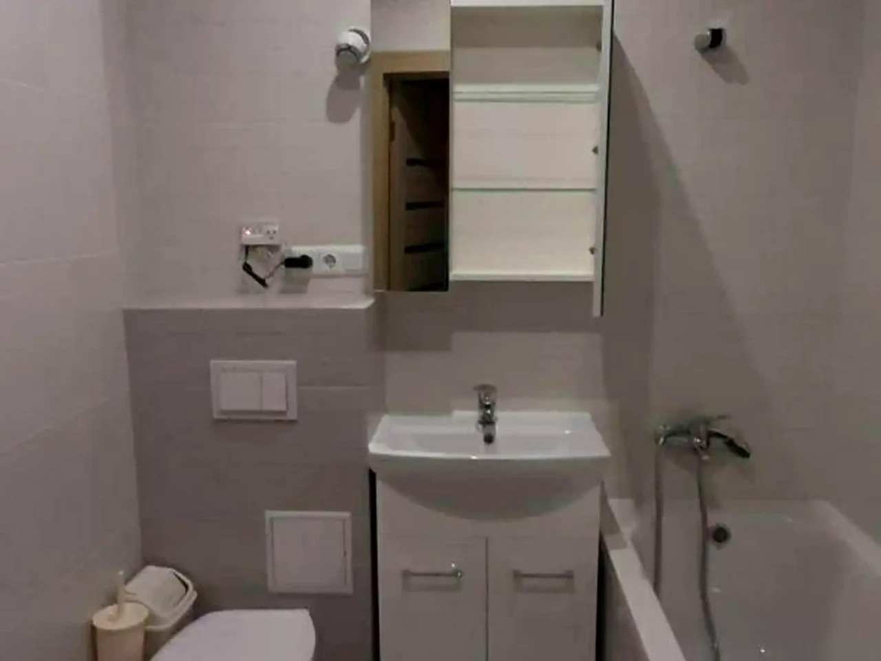Rent 1-bedroom apartment 45 sq m, 11/13 floor