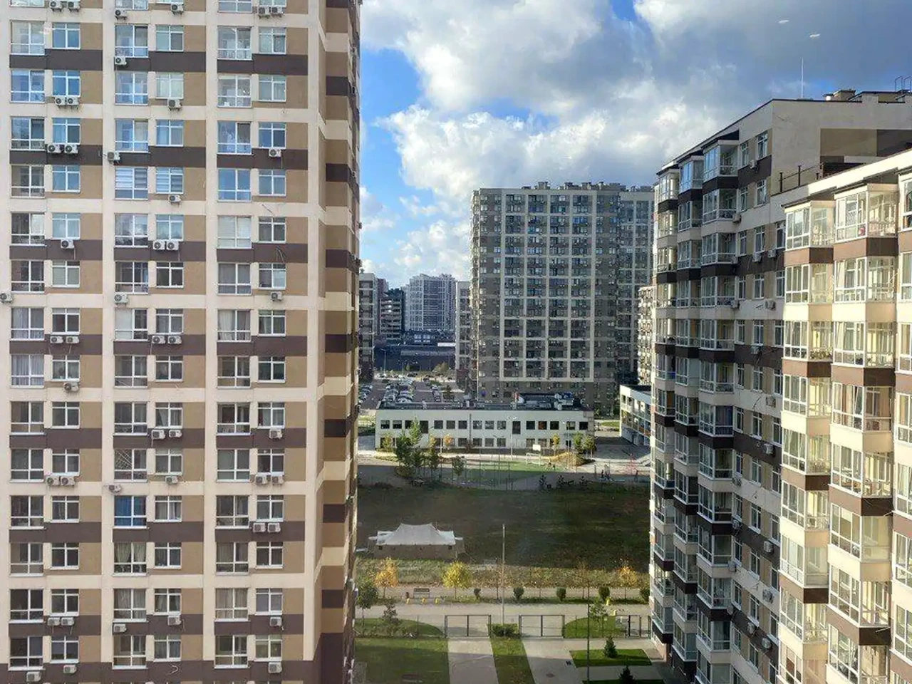 Rent 1-bedroom apartment 45 sq m, 11/13 floor