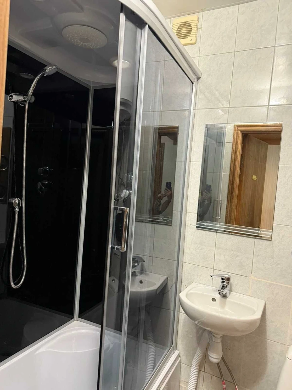 Rent 1-bedroom apartment on Mriya (Tupoleva) Street, 3A, Metro Nivki 15