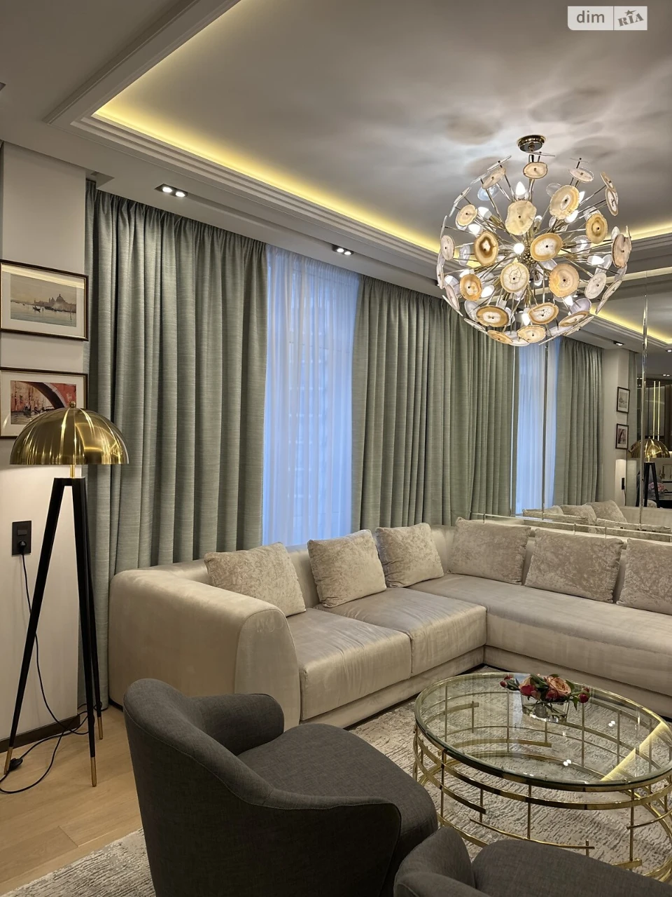 Long-Term Rental Apartment, Saperne Field