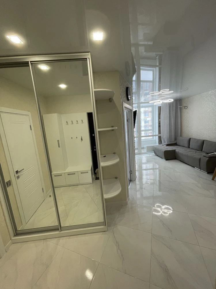 Apartment in the Warsaw complex on the 5th floor