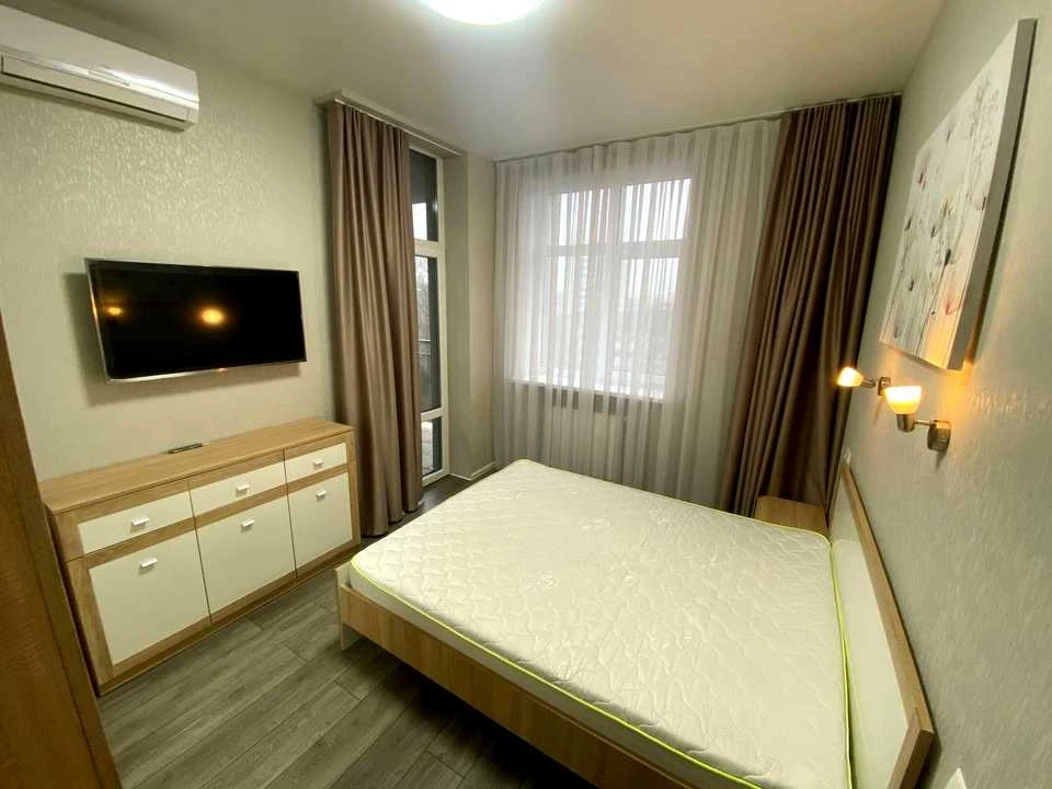 Apartment. Volodymyr Mosakovskyy Street, Dnipro