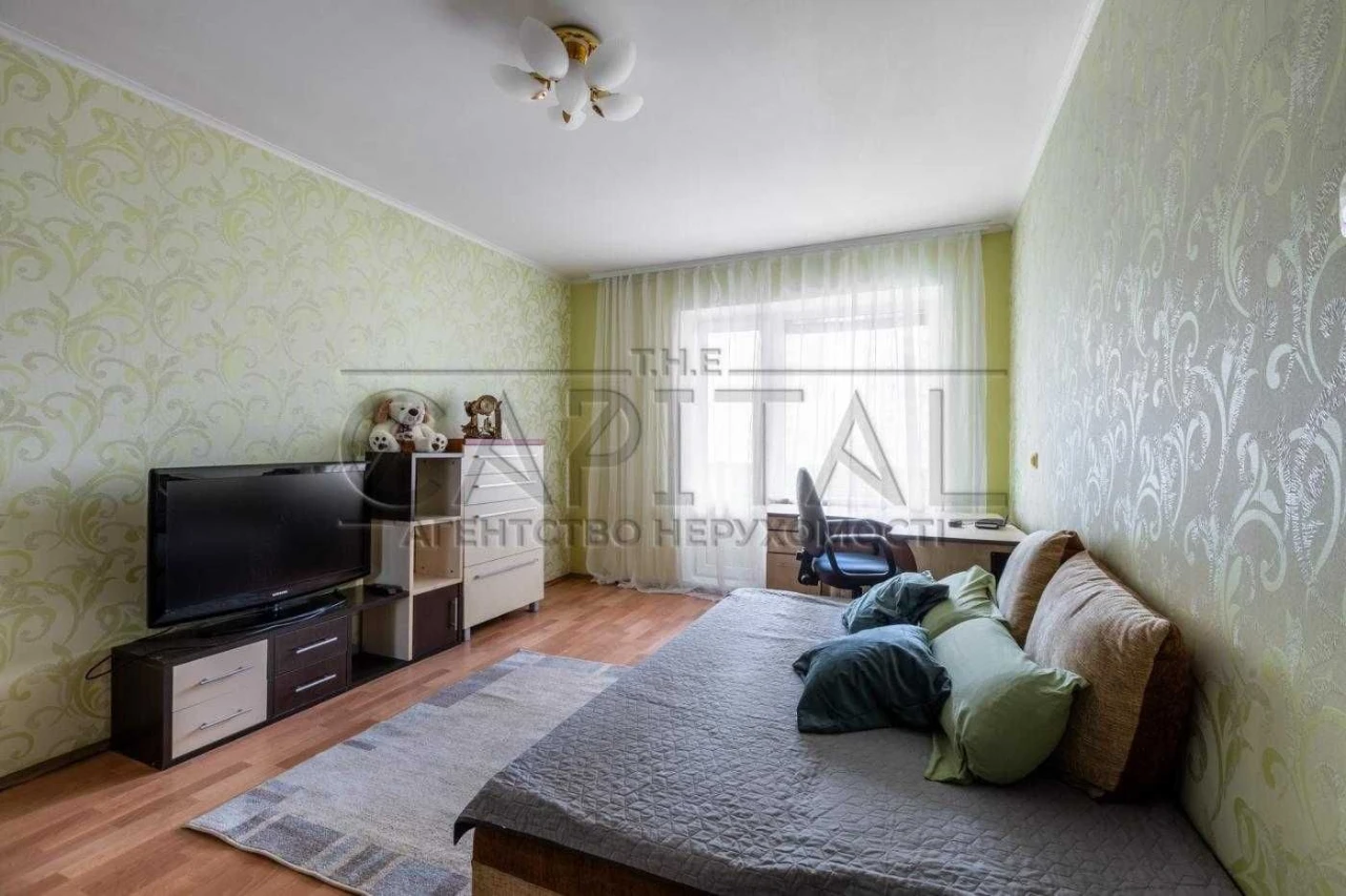 Sale / Apartment / Julia Zdanowska Street, Kyiv