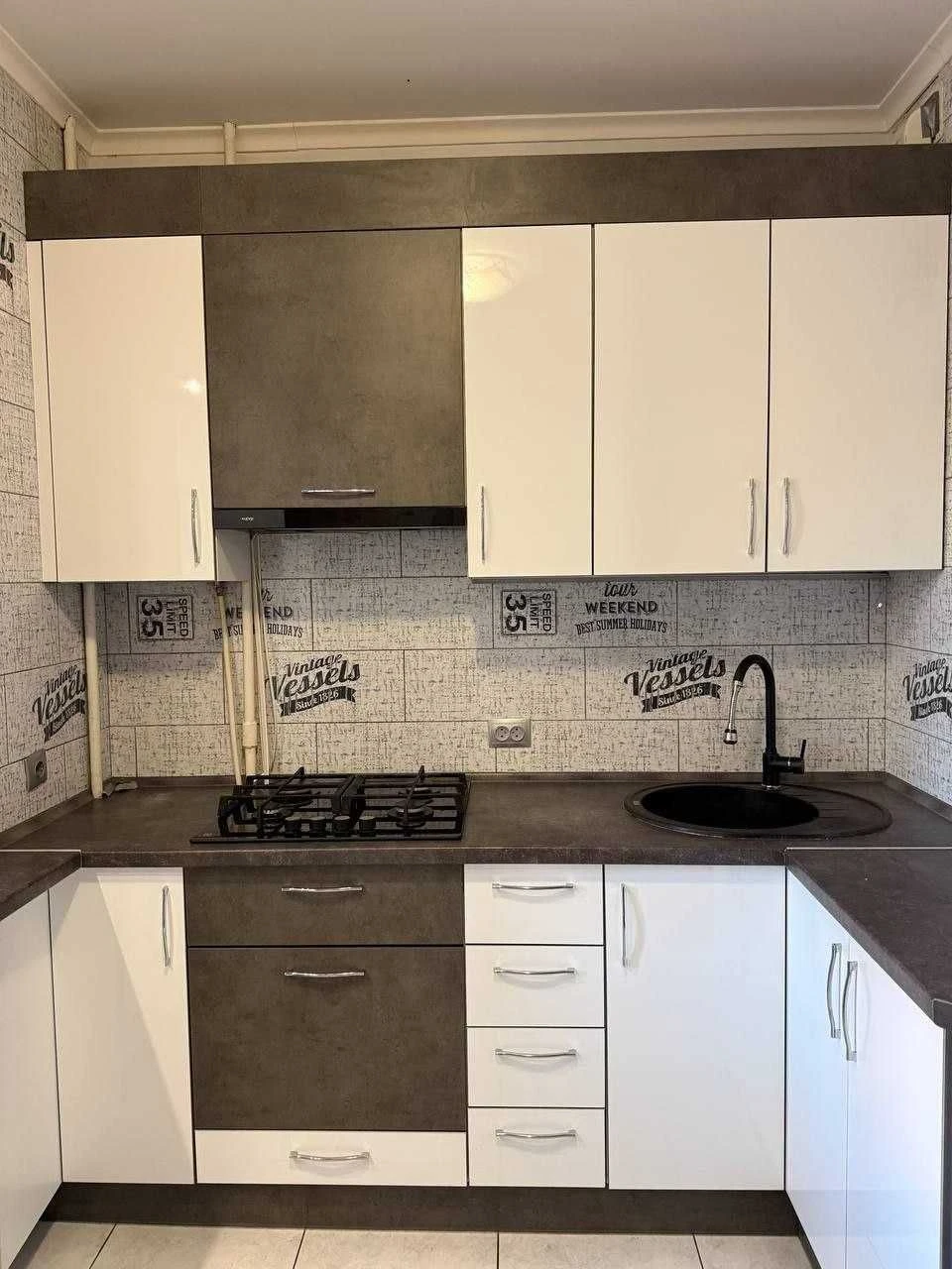 Sale of 1 room apartment 38 sq m on St. Knizh Zaton 17A, Darnit