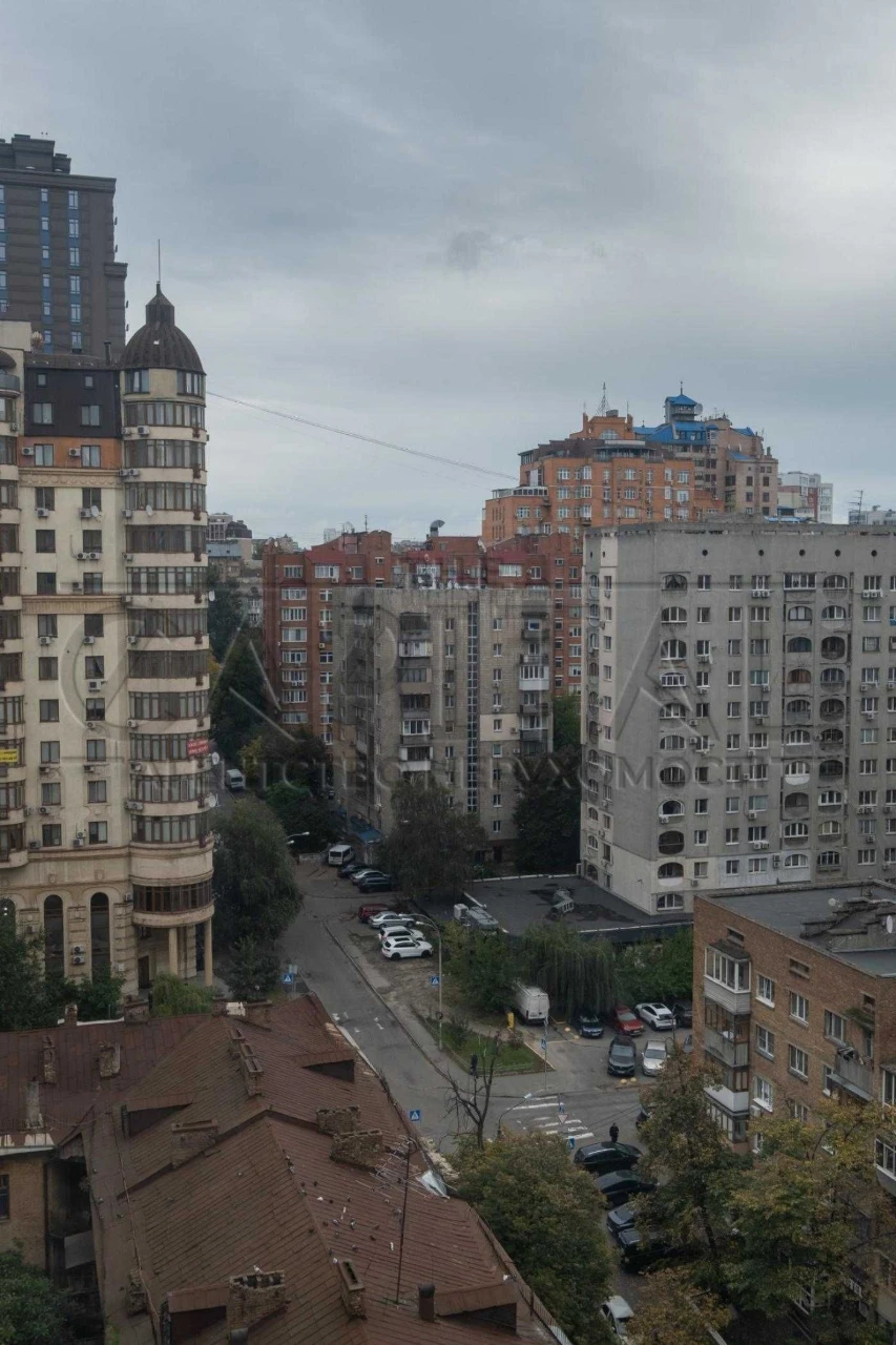 Продаж квартири, ЖК «Златоустовский», ул. Чорновола, Лукьян