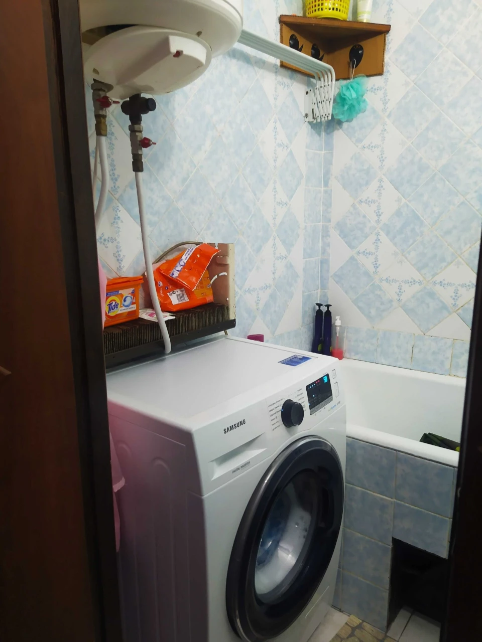 Продается трехкомнатная квартира, ул. Тетянинская 8/7