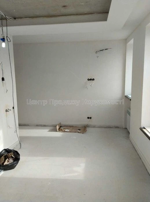 Продам 2-комн квартиру ЖК Меридиан К8