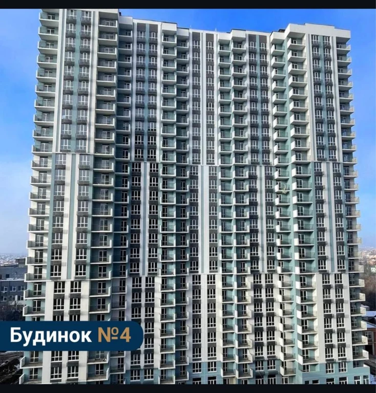 Sale of a 3-room apartment 87.47 sq m, Residence Avenue 42. Building