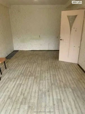Продається квартира, Вишгородський масив