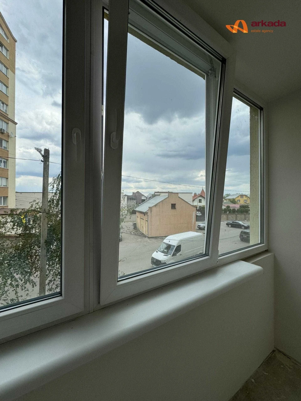 Продаю готовую 3-кімнатну квартиру. 81 м². Газове опалення.