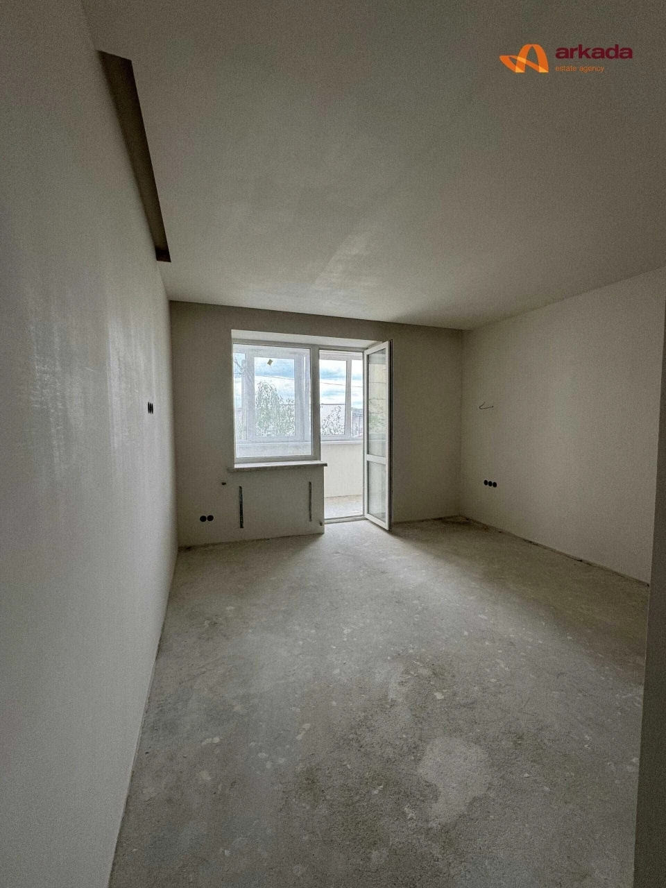 Продаю готовую 3-кімнатну квартиру. 81 м². Газове опалення.