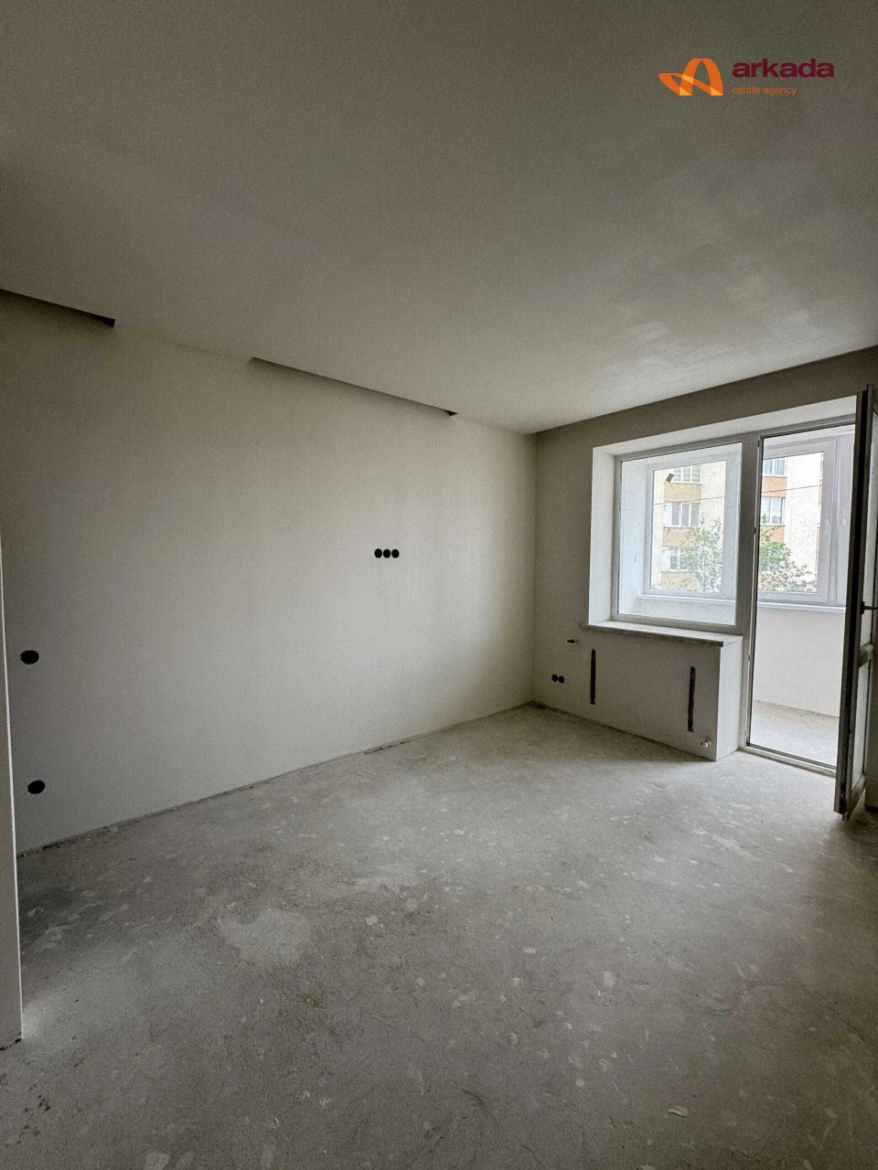 Продаю готовую 3-кімнатну квартиру. 81 м². Газове опалення.