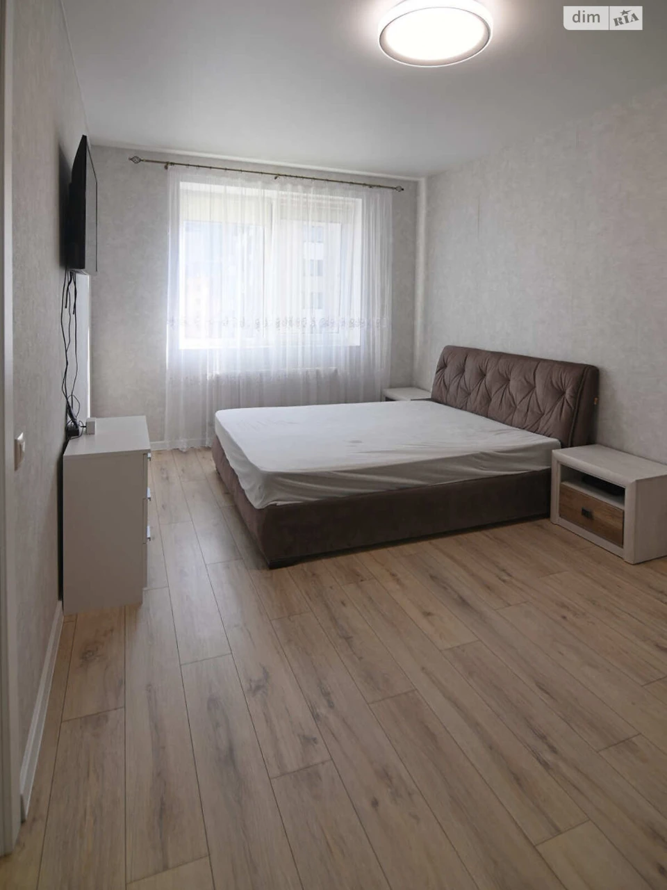 Продаж Квартира Південний