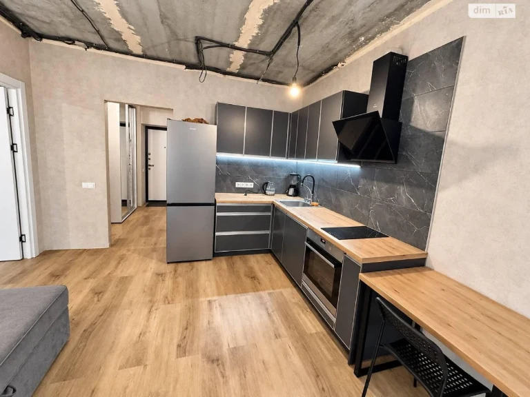 Long Term Rental - Apartment near KhTZ