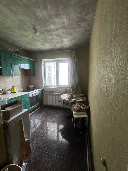 Продам четырехкомнатную квартиру на Таирова, ул. Академика Король