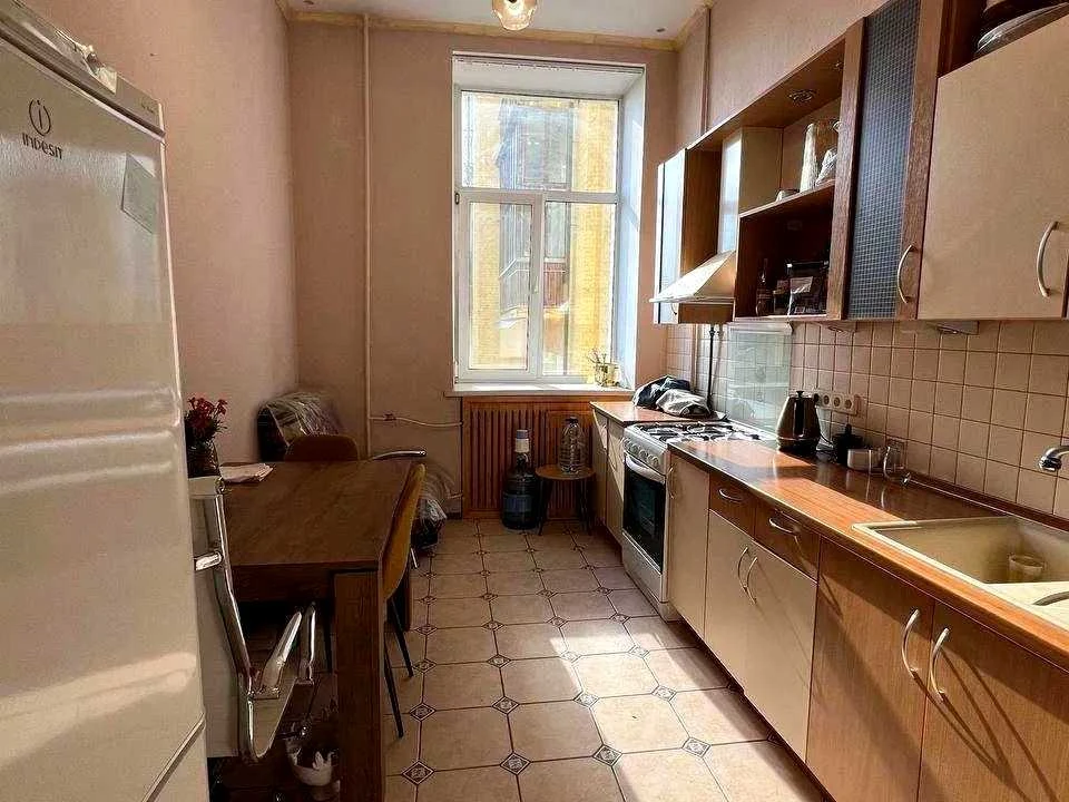 Квартира. Киев, Круглоуниверситетская улица