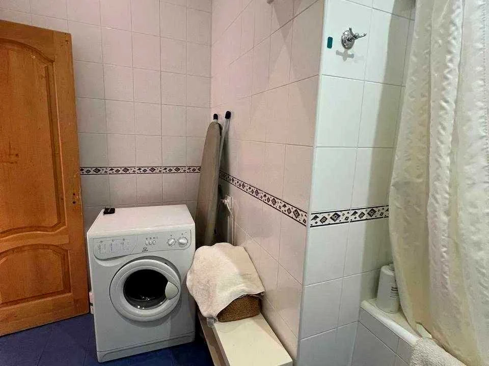 Квартира. Киев, Круглоуниверситетская улица