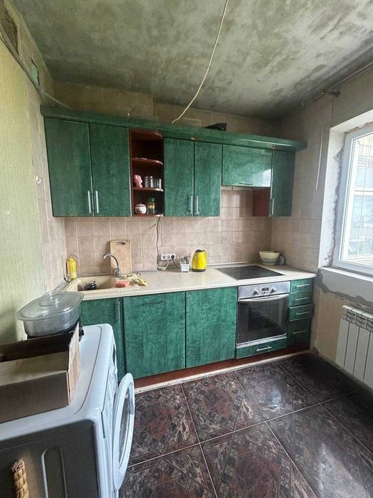 Продам четырехкомнатную квартиру на Таирова, ул. Академика Король