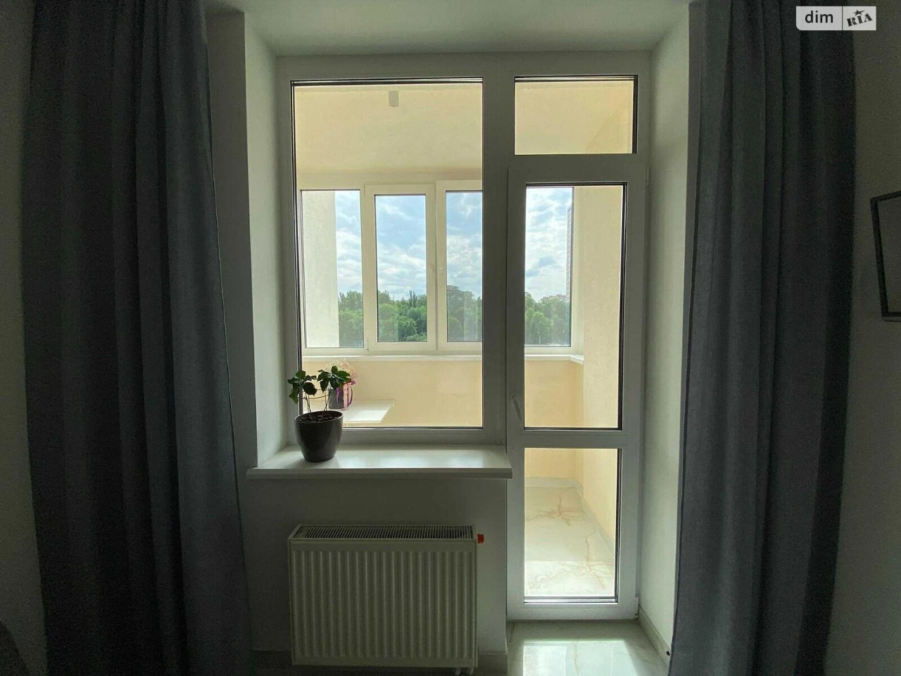 Long-Term Rental Apartment in Zhuliany