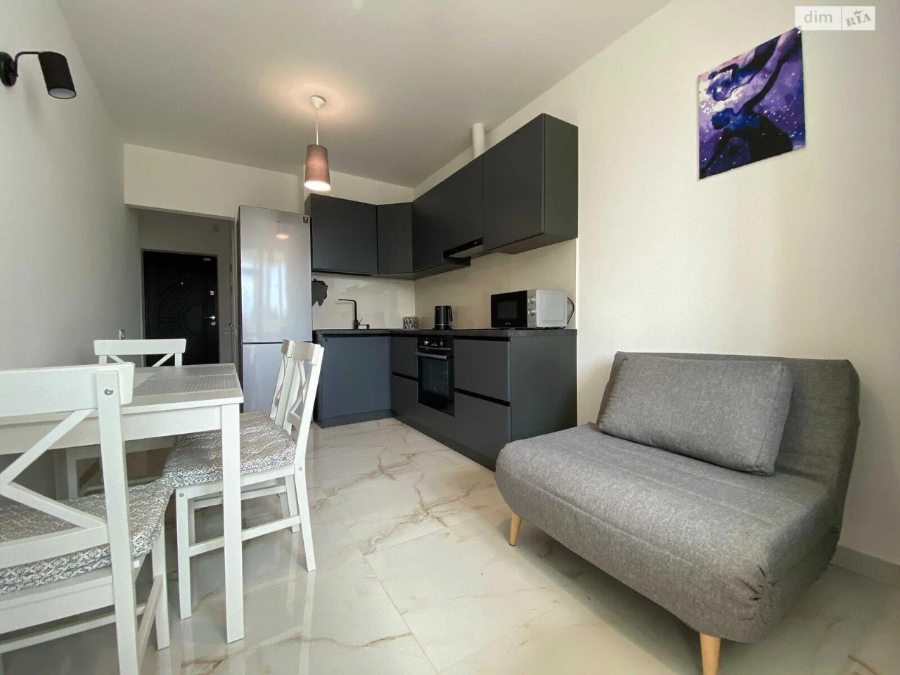 Long-Term Rental Apartment in Zhuliany