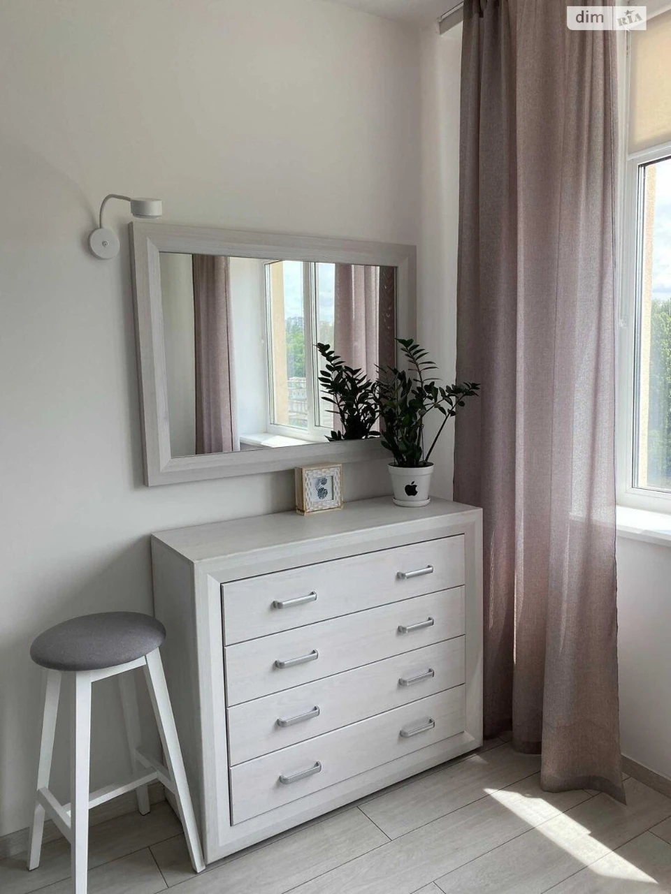 Long-Term Rental Apartment in Zhuliany