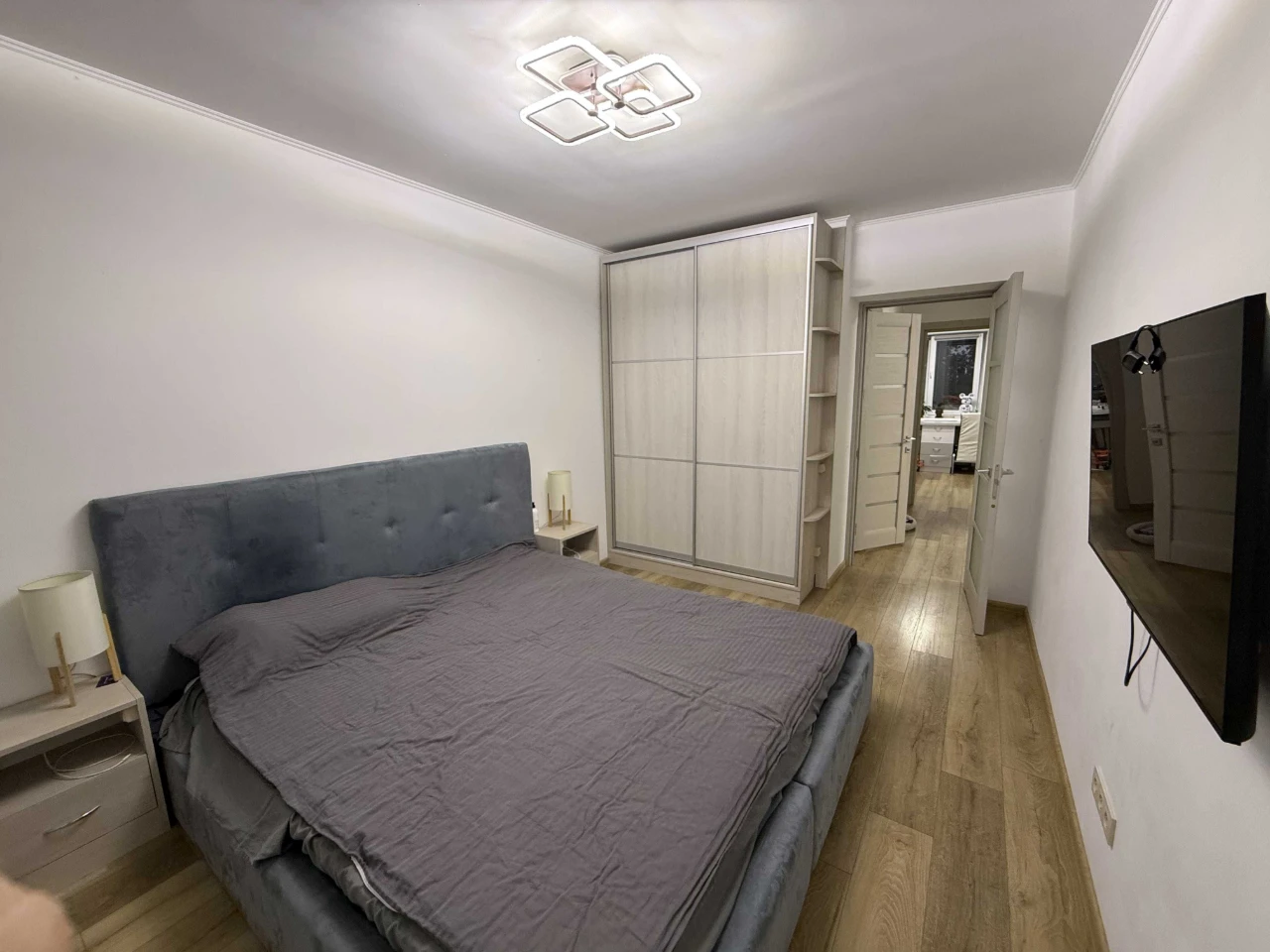 Sale of a three-room apartment in a brick building on Strys Street