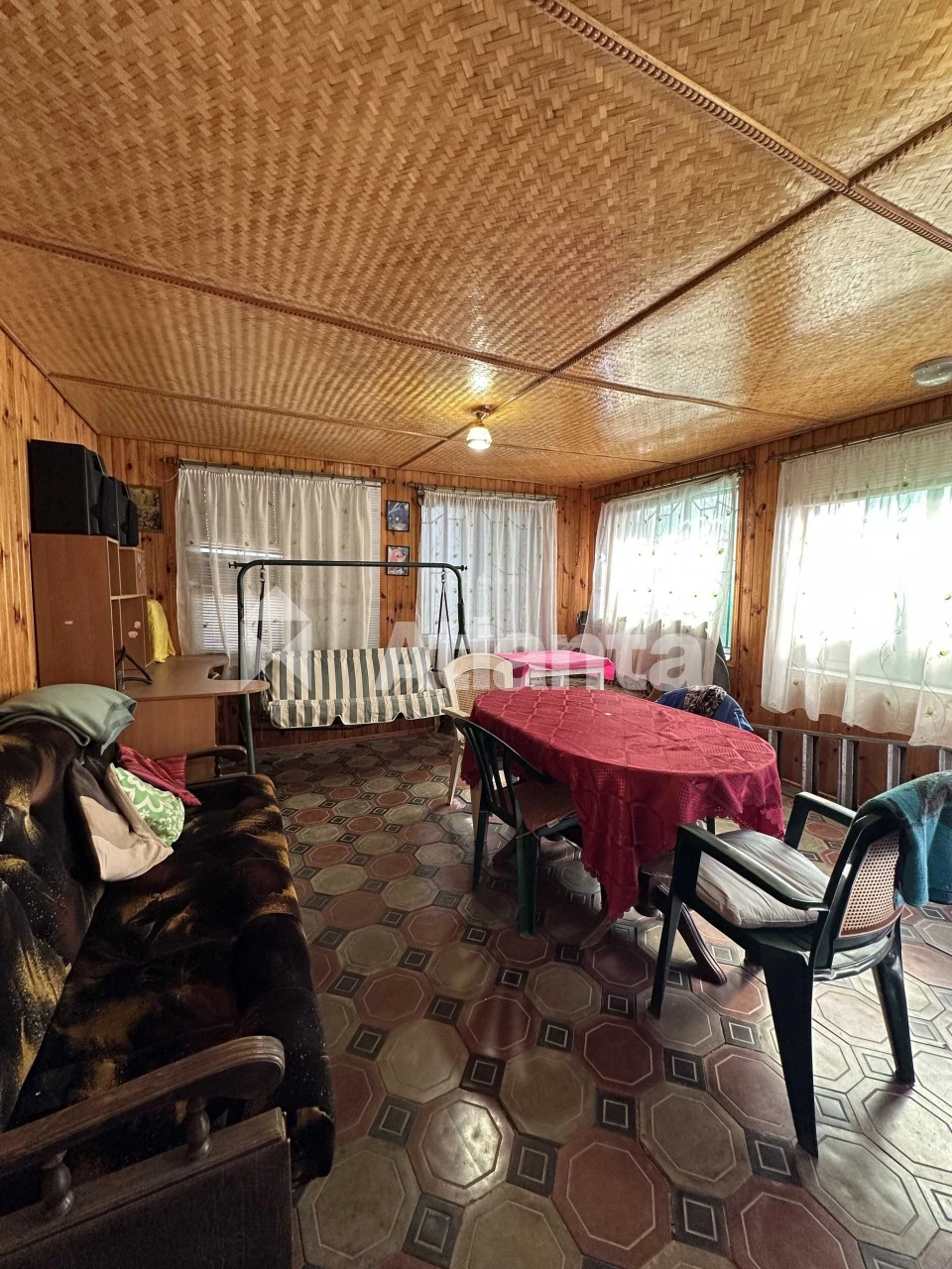 В продаже дом на Таирова, 411 батарея, море в 5 минутах