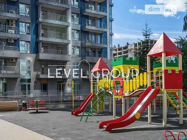 Продаж 3к квартири 123 кв. м на вул. Маккейна Джона 7 • ID 3